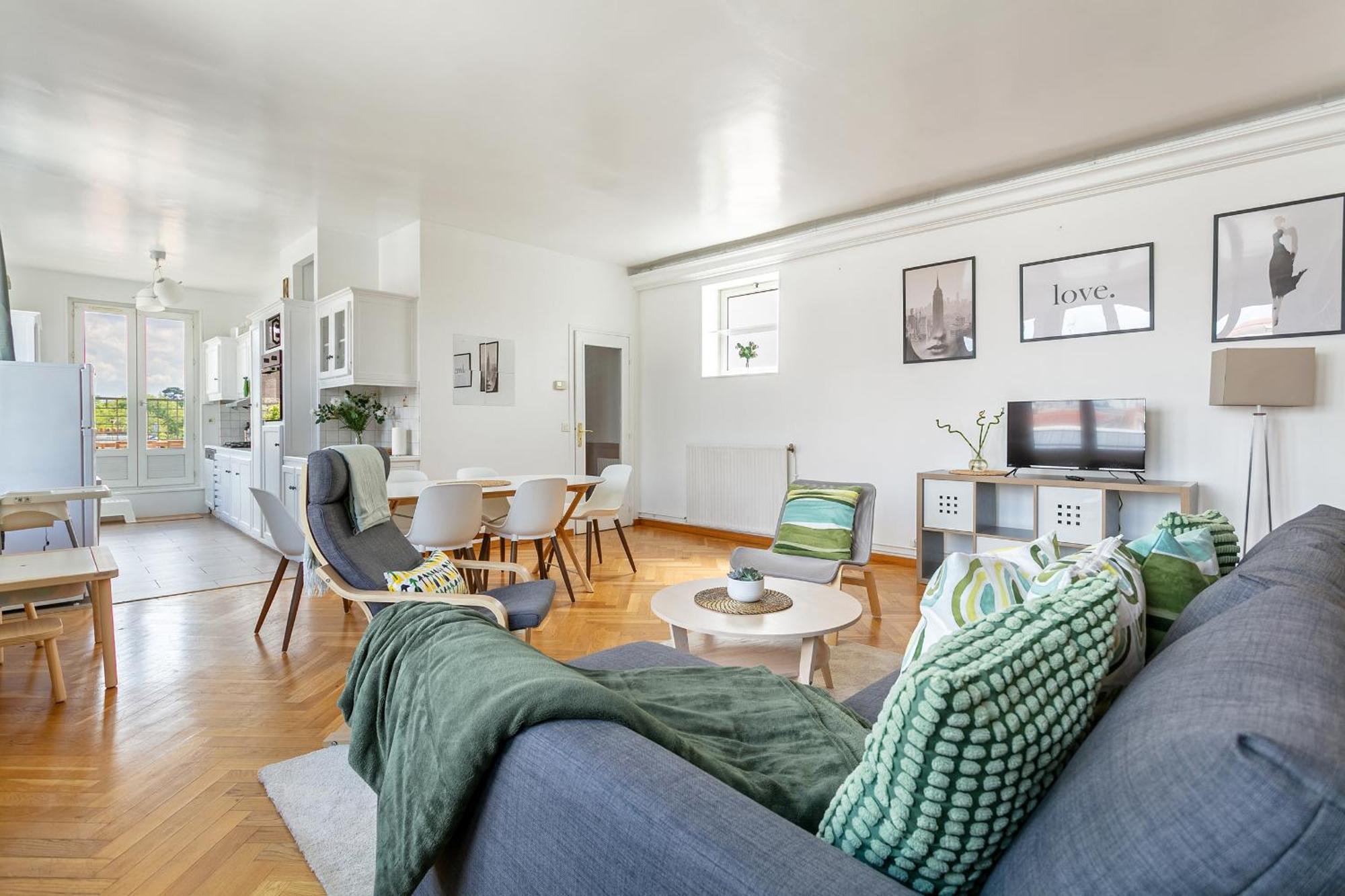 شقة Parisian Penthouse With Large Terrasse بيارفيت-سور-سين المظهر الخارجي الصورة